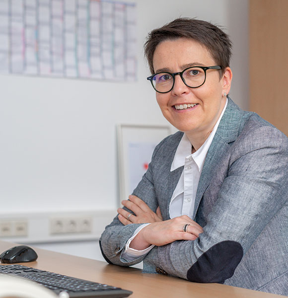 Nadine Paschmann ist unter anderem Leiterin der Bereiche Gesundheitswirtschaft, Fachkräfte sowie Branchen- und Clusterinitiativen